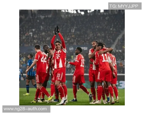 英超激战：拜仁险胜波尔图红牌事件引发全场热议与争议